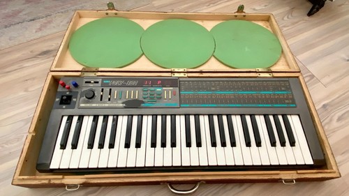 Korg poly 800 - poly,