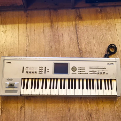 Korg triton tasten keyboard - korg,