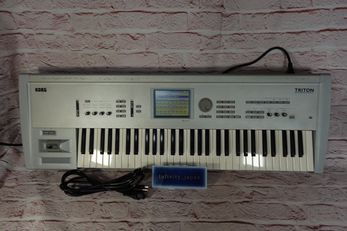 Korg triton tasten musik - korg,