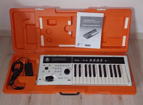 Korg micro synthesizer - micro,