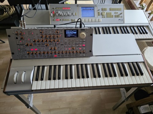 Korg radias synthesizer - radias, /